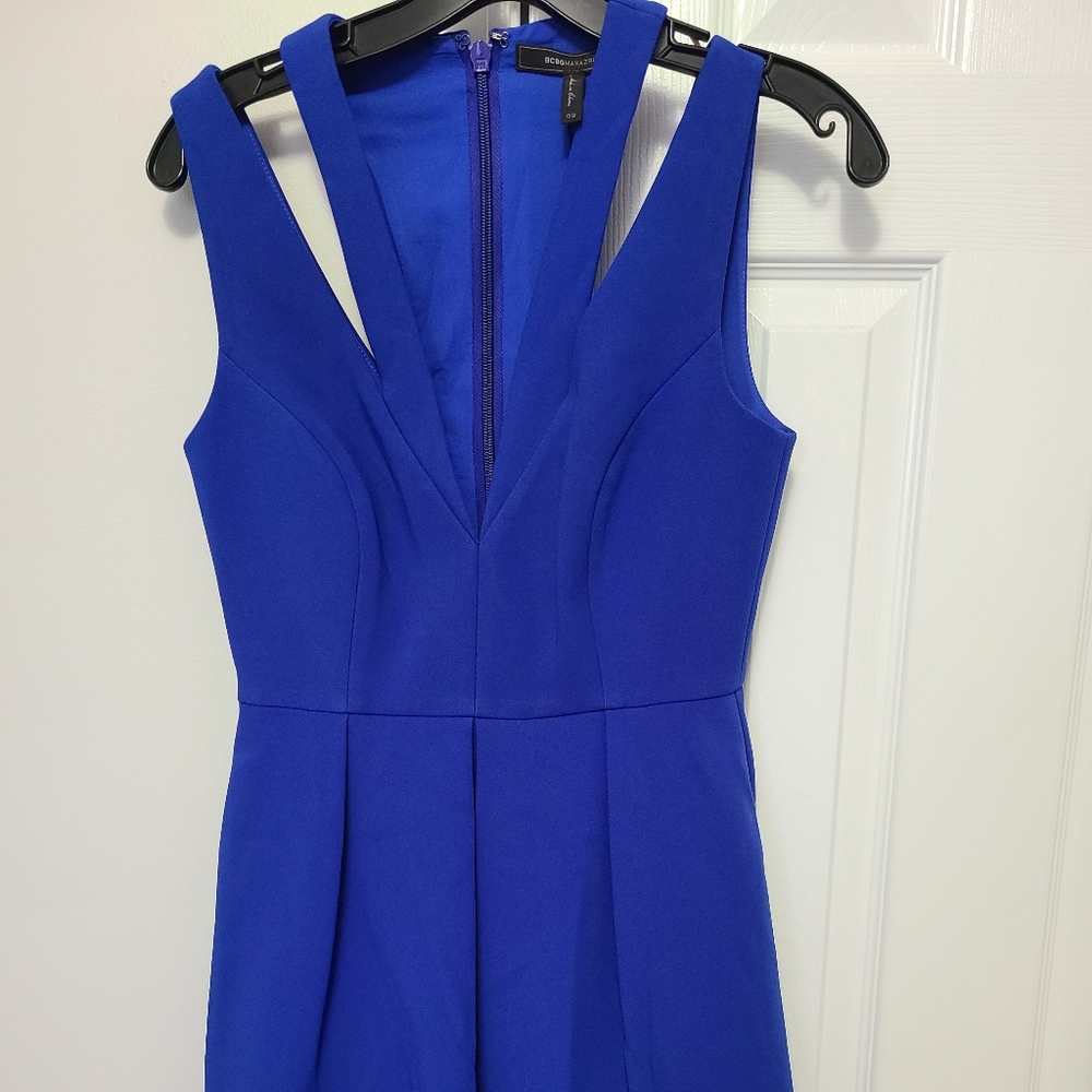 Bcbgmaxazria clayre royal blue dress size 2